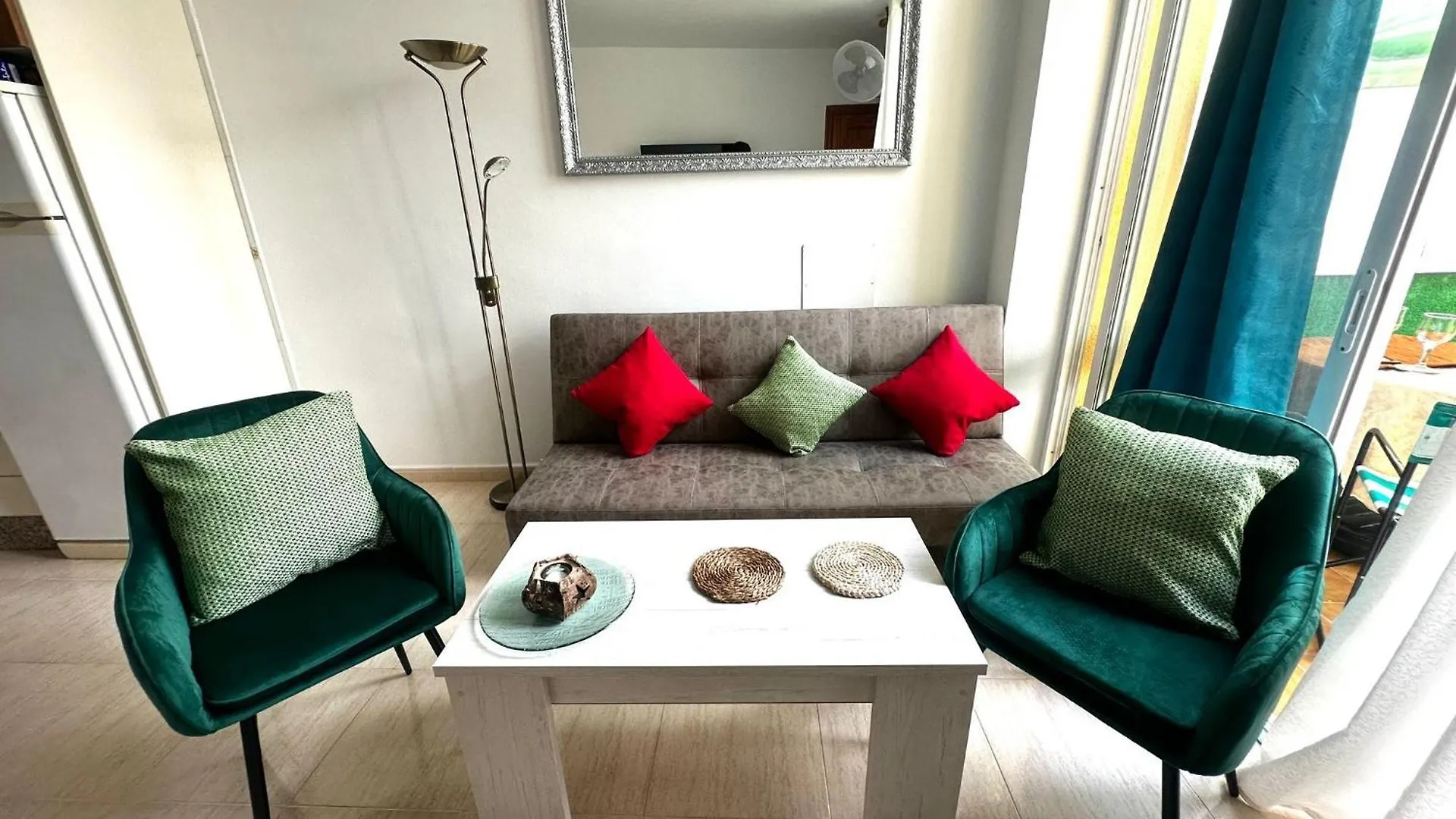 Apartamento Santa Cecilia 가루차 0*,